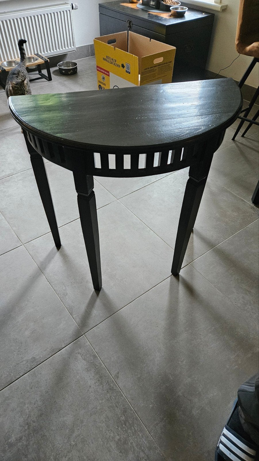 Halfrond dressoir, als nieuw!, Minder dan 55 cm, Zo goed als nieuw, Rechthoekig, Ophalen