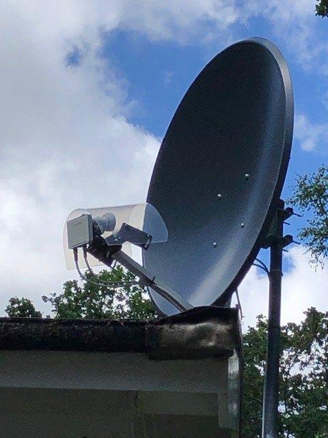 schotelantenne  compleet  zie foto, Telecommunicatie, Ophalen, Zo goed als nieuw, Ontvanger