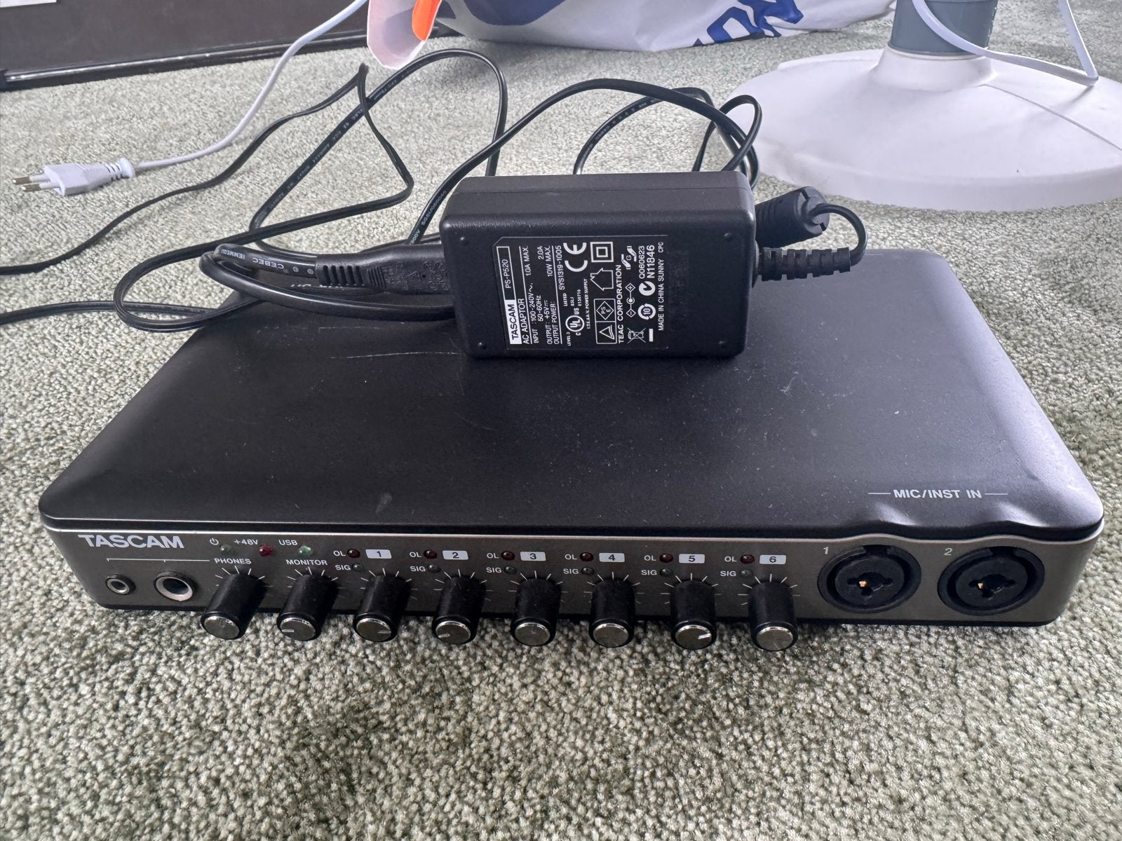 Tascam US-800 USB 2.0 Audio/MIDI Interface, Ophalen of Verzenden, Gebruikt