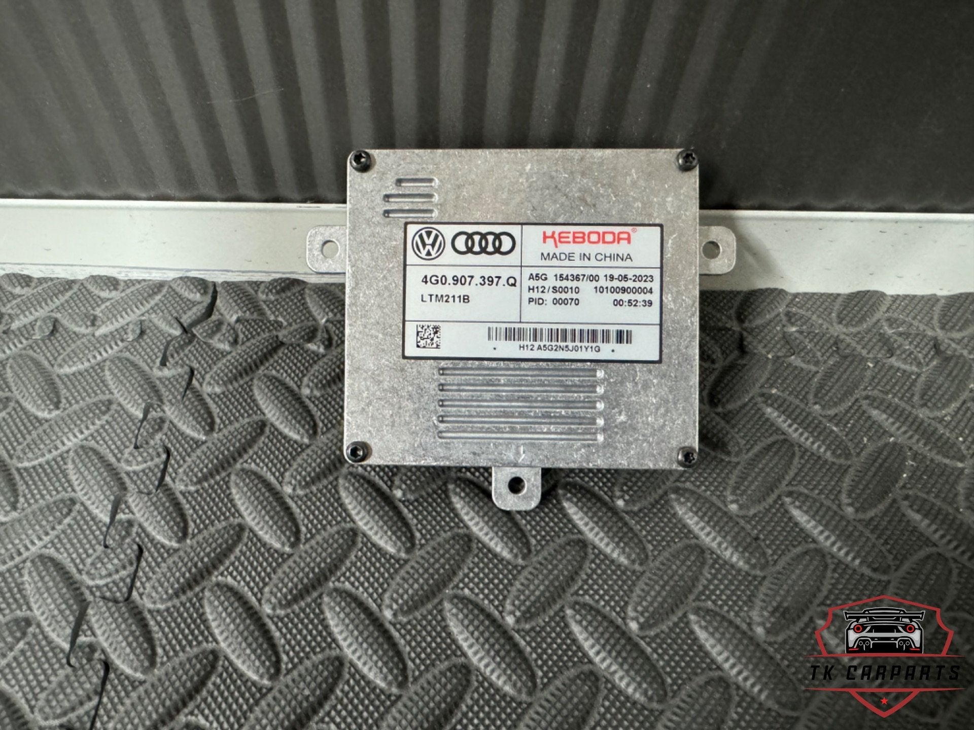 Nieuw vag koplamp module 4G0907397Q, Info@fabrikant.eu, Fabrikant BV, Fabrikantstraat 1
1000 AA  Amsterdam, NL, Nieuw