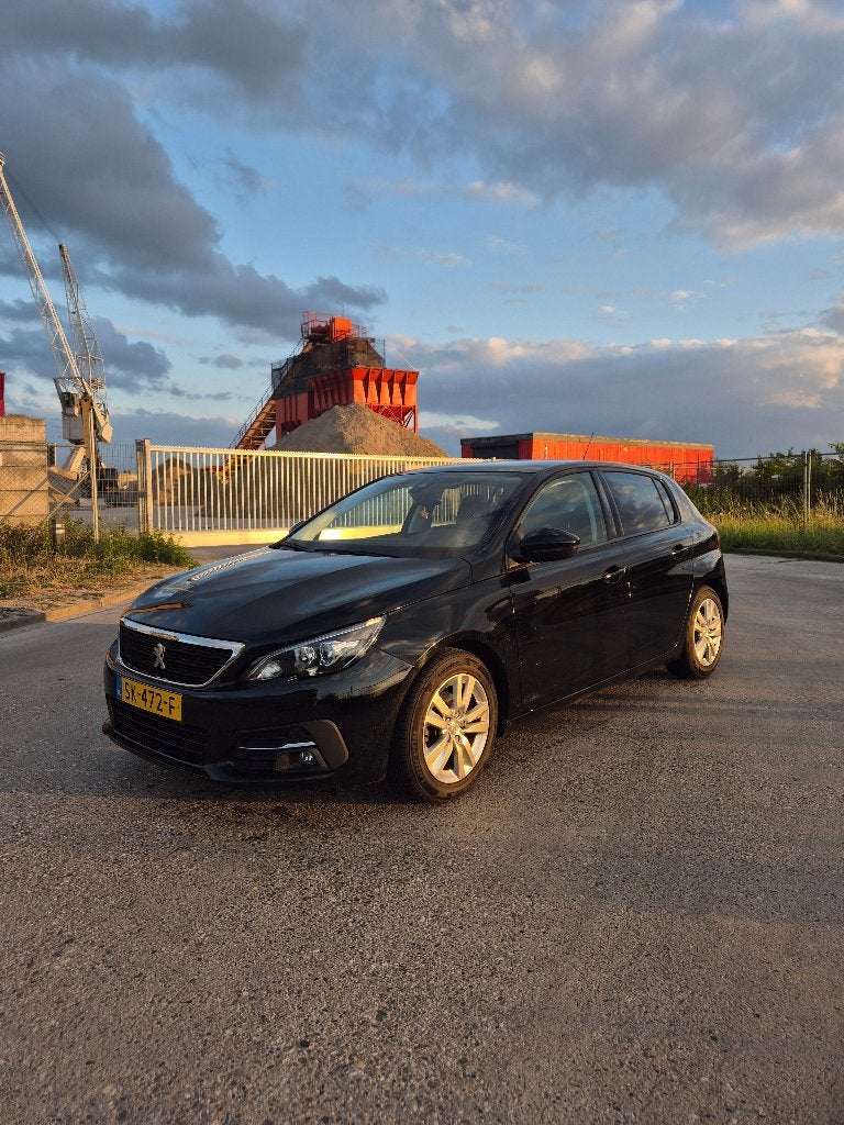 Peugeot 308 2018 | Grote beurt + nieuwe APK & banden, Voorwielaandrijving, Stof, Zwart, 1199 cc