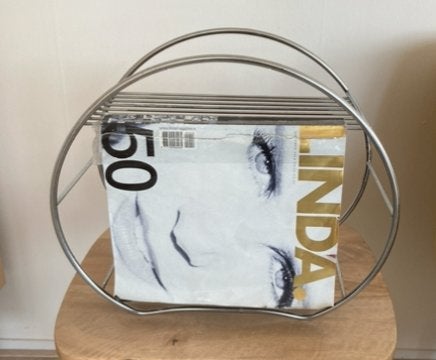 Retro metalen lectuurrek, Huis en Inrichting, Woonaccessoires | Krantenbakken en Lectuurbakken, Ophalen, Zo goed als nieuw