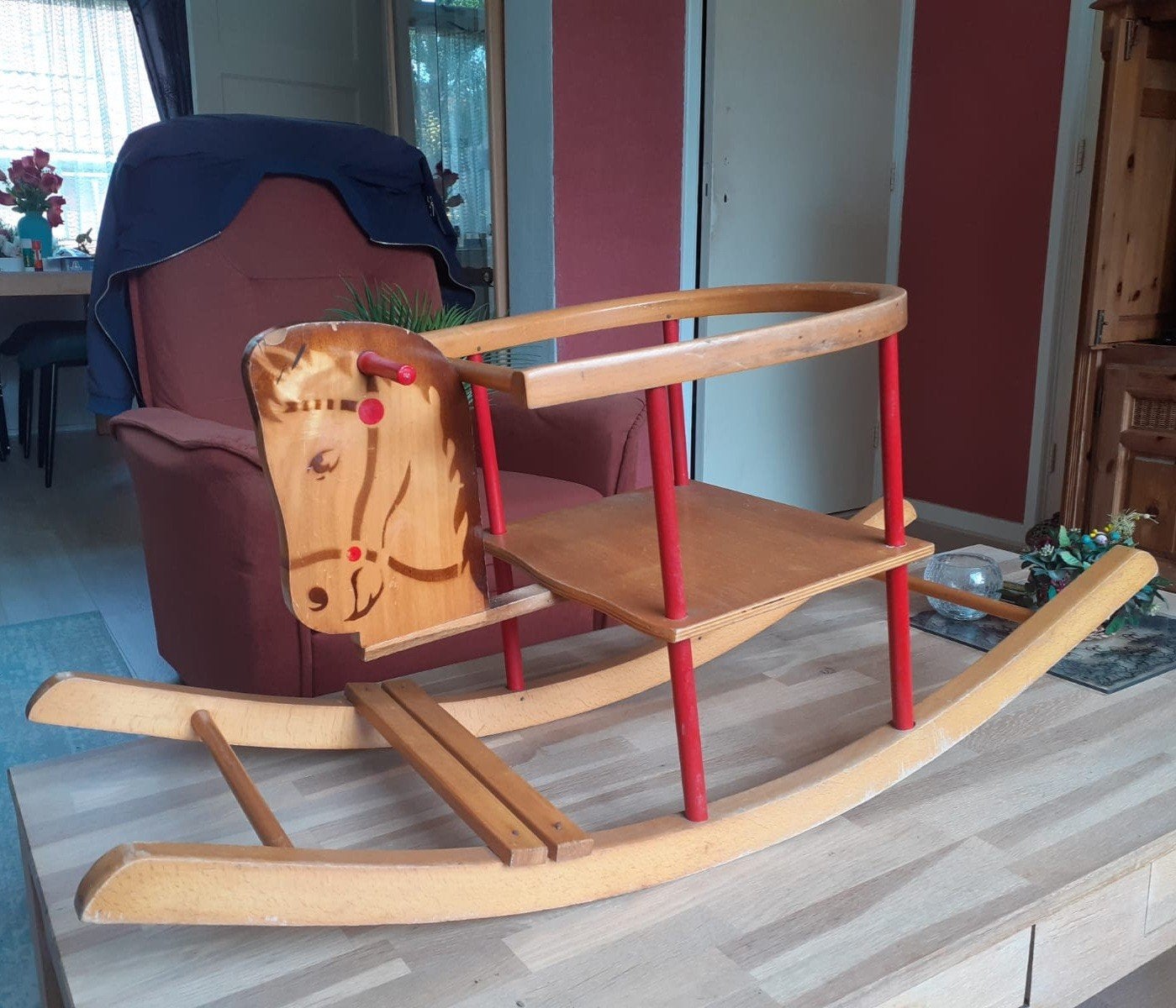 Houten Hobbelpaard, Ophalen, Gebruikt