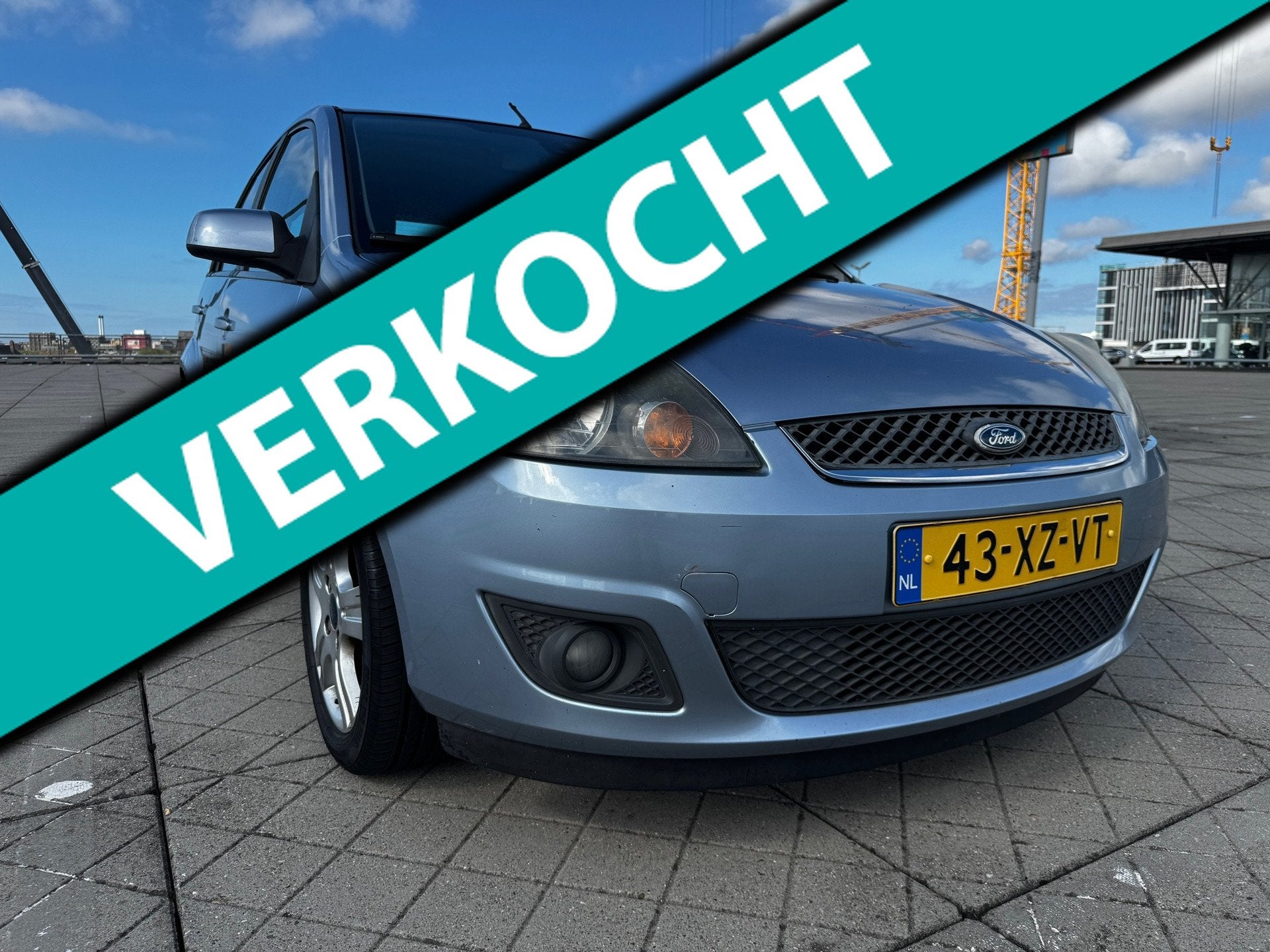 Ford Fiesta 1.3-8V Futura AIRCO ELEKTRISCHE RAMEN NAP APK, Auto's, Stof, Zwart, 4 cilinders, Blauw