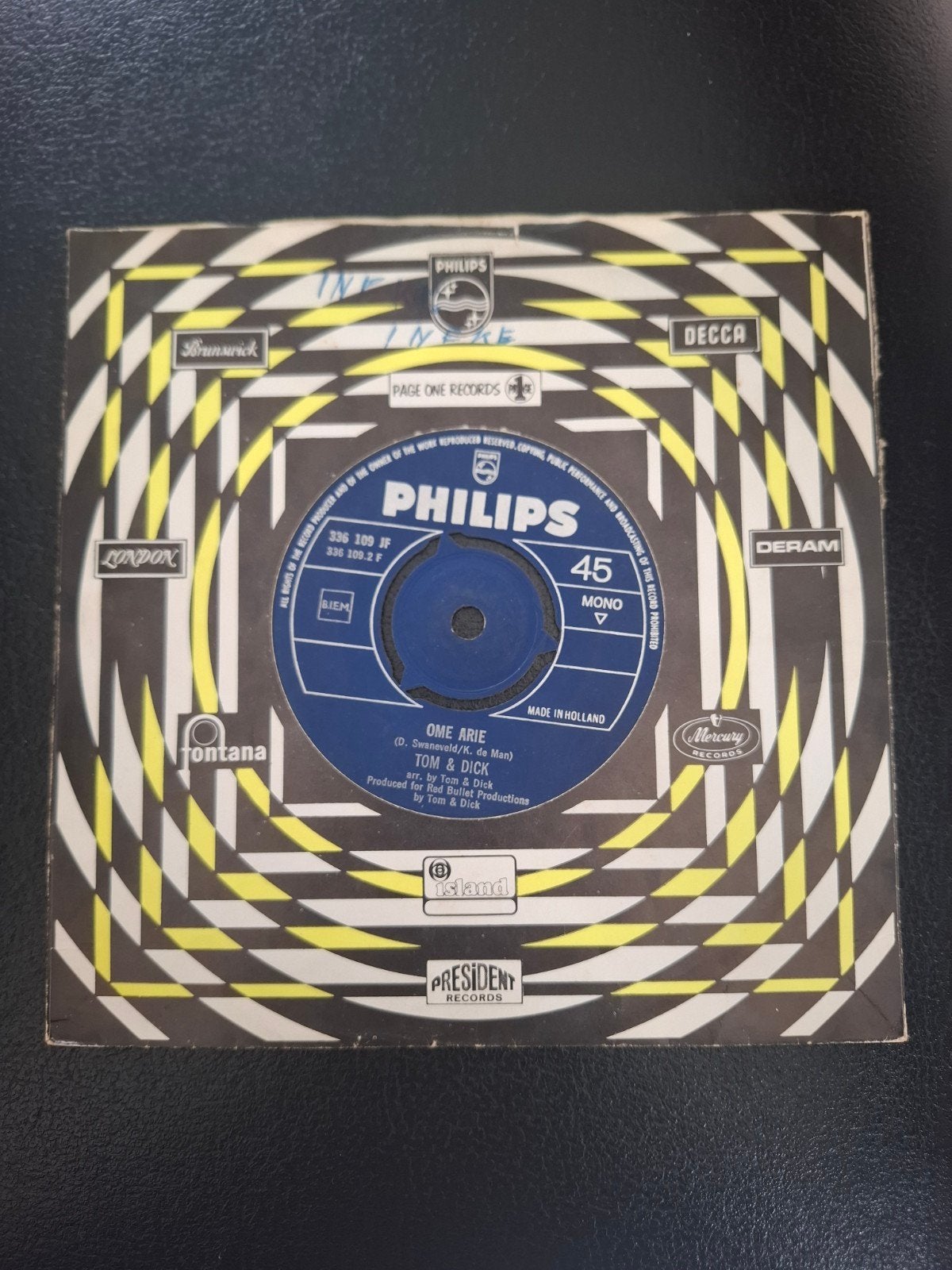 Tom & Dick - Ome Arie / Bloody Mary 7 inch vinyl single, Gebruikt, 7 inch, Ophalen of Verzenden, EP