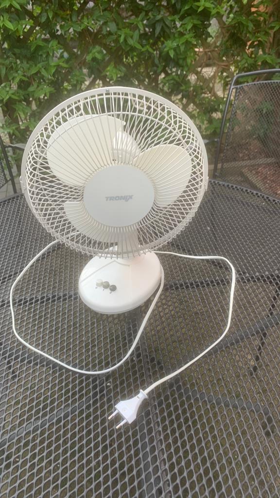 Tronix zgan beige Prima werkende Tafel Ventilator, Witgoed en Apparatuur, Ventilatoren, Ophalen of Verzenden, Zo goed als nieuw