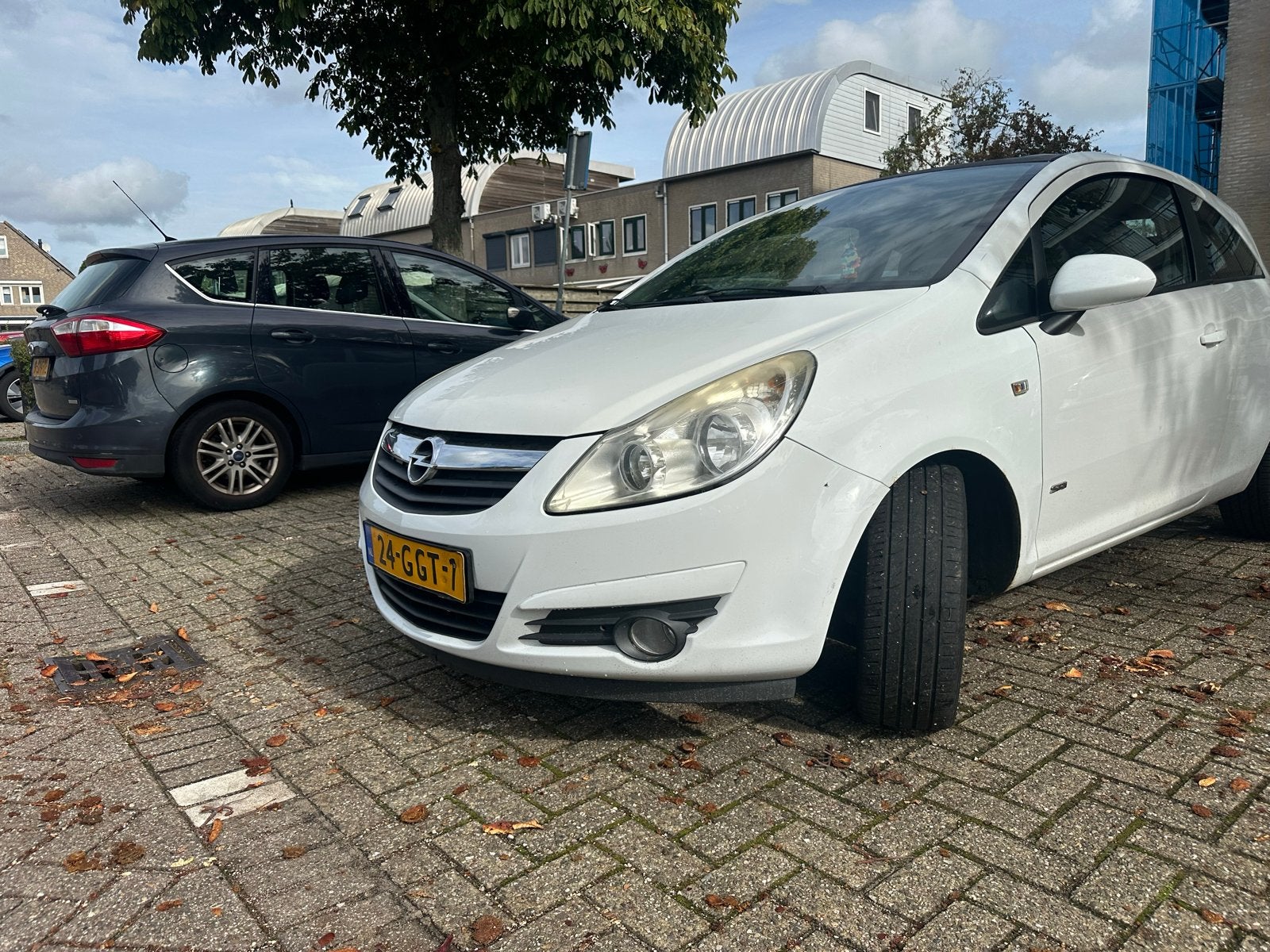 Opel Corsa 1.2 16V 3D Easytronic 2008 Wit, Auto's, 450 kg, 40 €/maand, 1229 cc, Wit