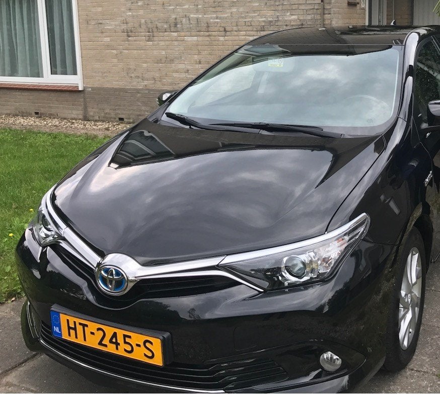 Toyota Auris 1.8 Hybrid CVT | Pano | Camera | APK | BTW, Euro 6, 4 cilinders, Zwart, Origineel Nederlands
