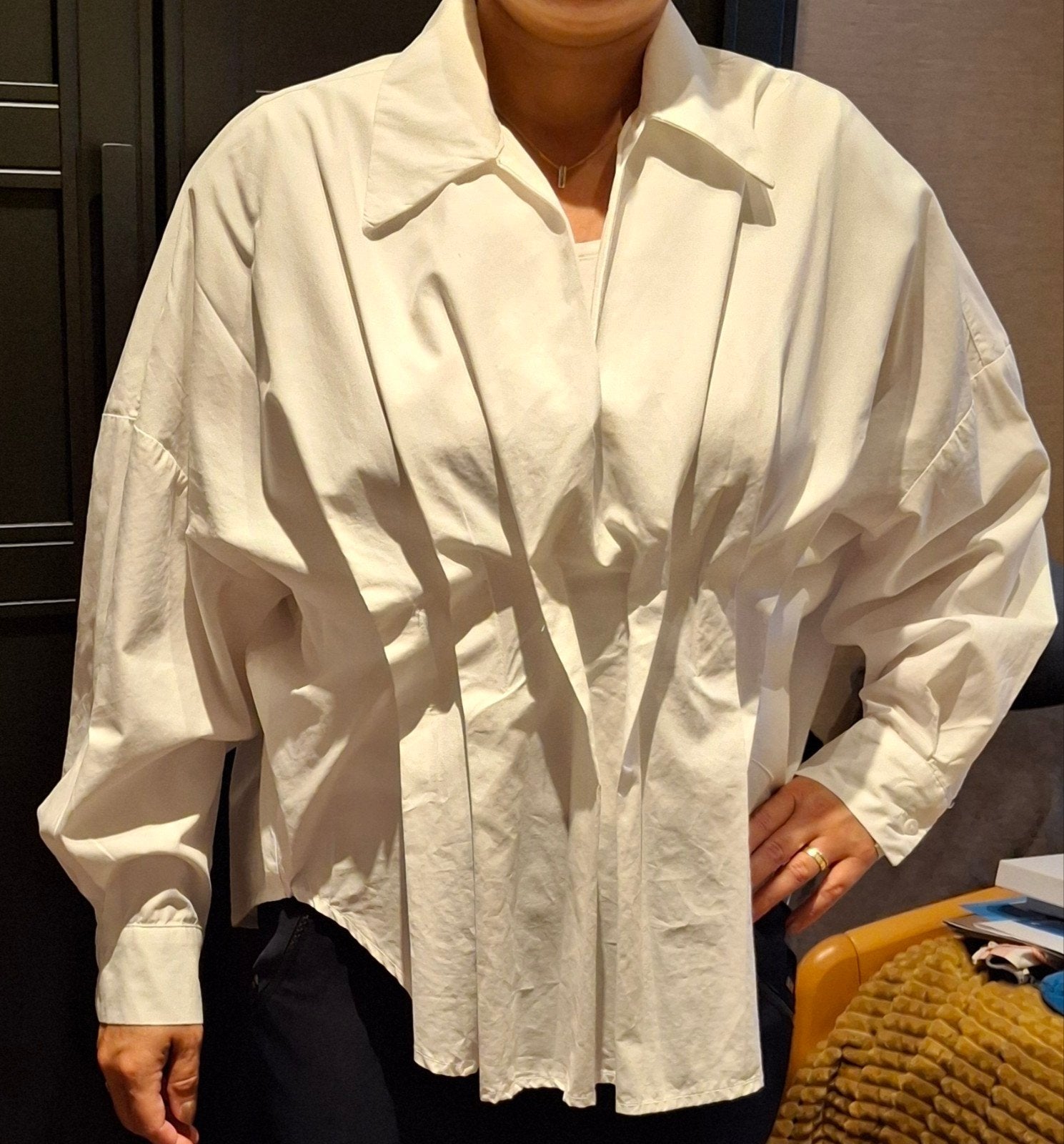 Witte blouse met plooien, Kleding | Dames, Maat 38/40 (M), Wit, Ophalen of Verzenden, Zo goed als nieuw