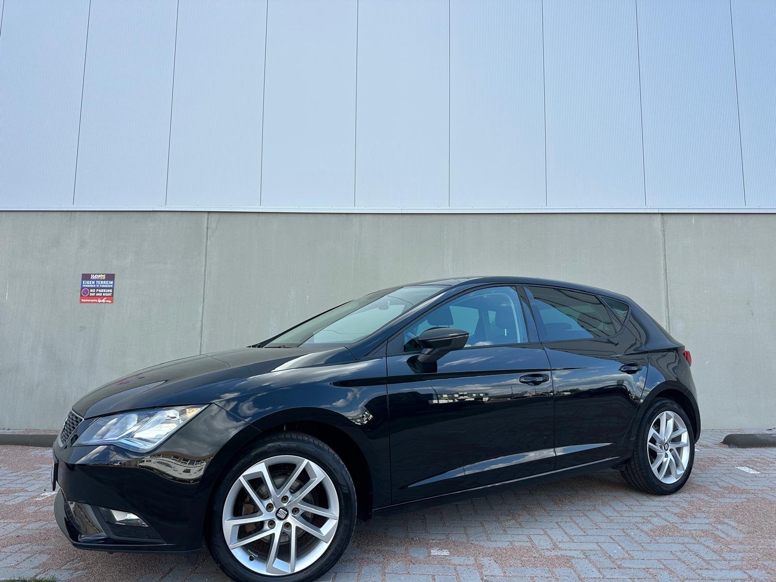 SEAT Leon 1.2 TSI Style Climate C, Cruise C, Stoelverw, Elec, Voorwielaandrijving, Gebruikt, Zwart, 4 cilinders