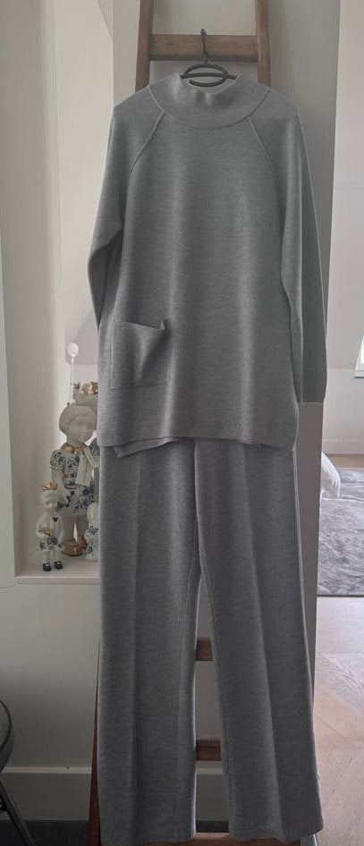 Gran Sasso Alpaca Wol Set - Trui en Broek Italiaanse Maat 46, Kleding | Dames, Ophalen, Maat 42/44 (L), Nieuw, Grijs
