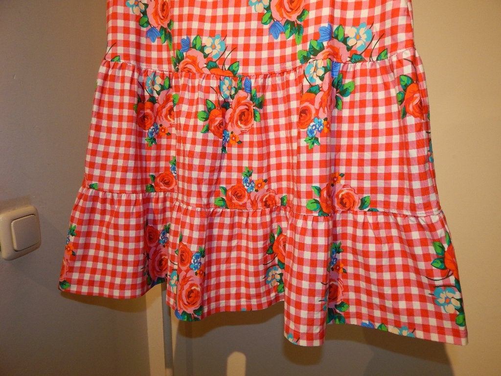 Tante Betsy leuke ruiten rok uitlopend bloemen kleur XL, Tante Betsy, Maat 46/48 (XL) of groter, Zo goed als nieuw, Knielengte
