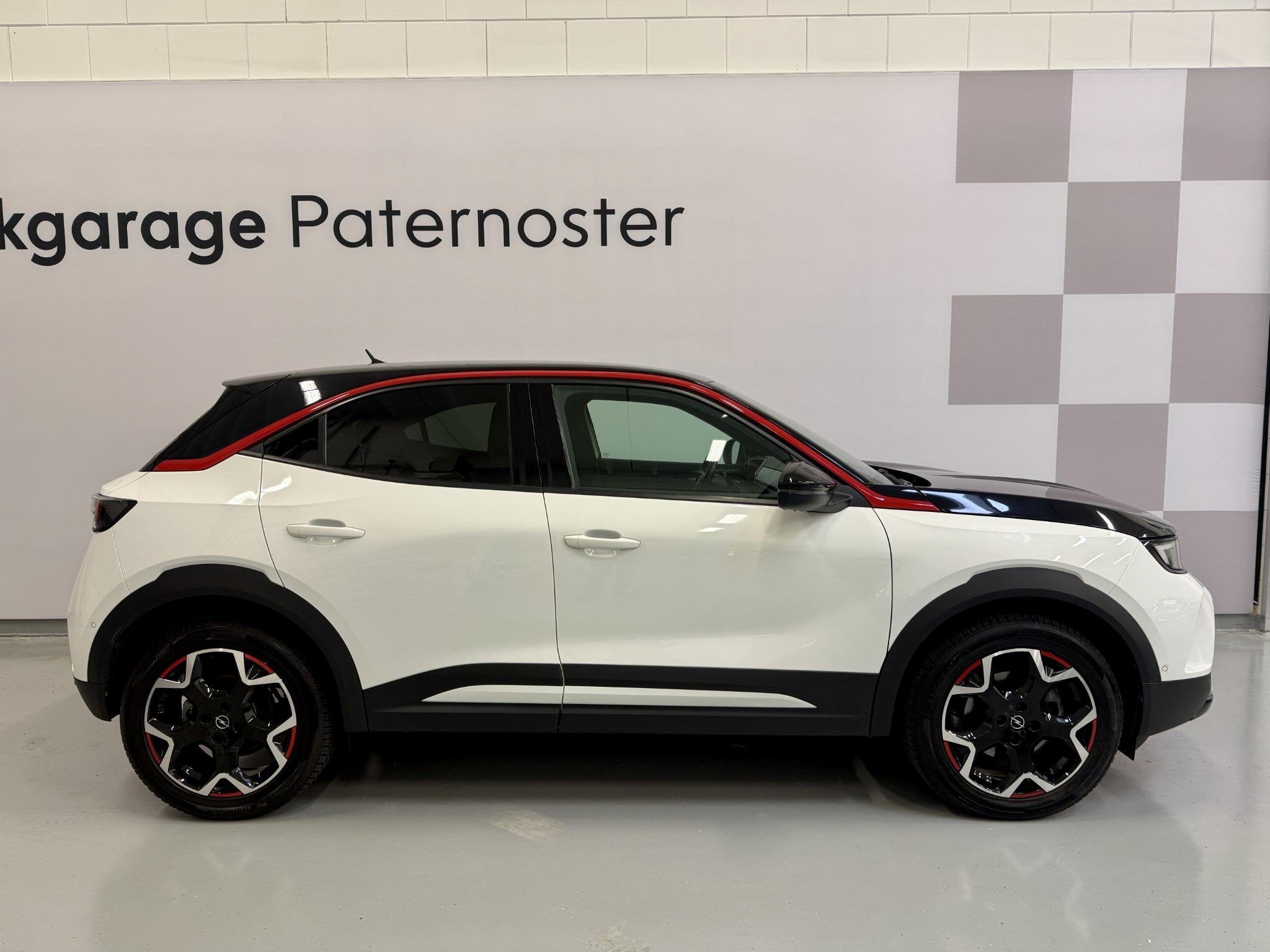 Opel Mokka Electric Ultimate 50 kWh SoH 100% / Carplay / Cam, Auto's, 12 maanden, Gebruikt, Mokka-e, Alcantara