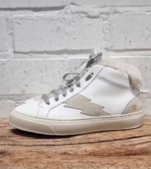 Stokton - Prachtige leren sneakers maat 41 - Nieuw €255, Wit, Nieuw, Ophalen of Verzenden, Sneakers of Gympen