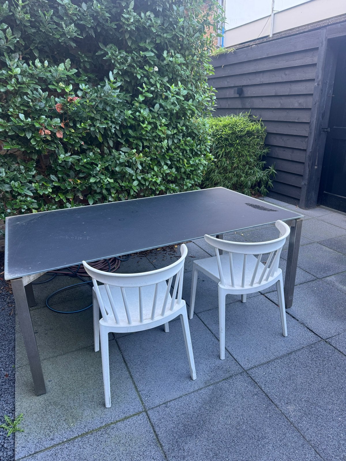Gratis tuintafel: Rechthoekige tafel met 2 stoelen, Ophalen, Gebruikt, Rechthoekig, Metaal