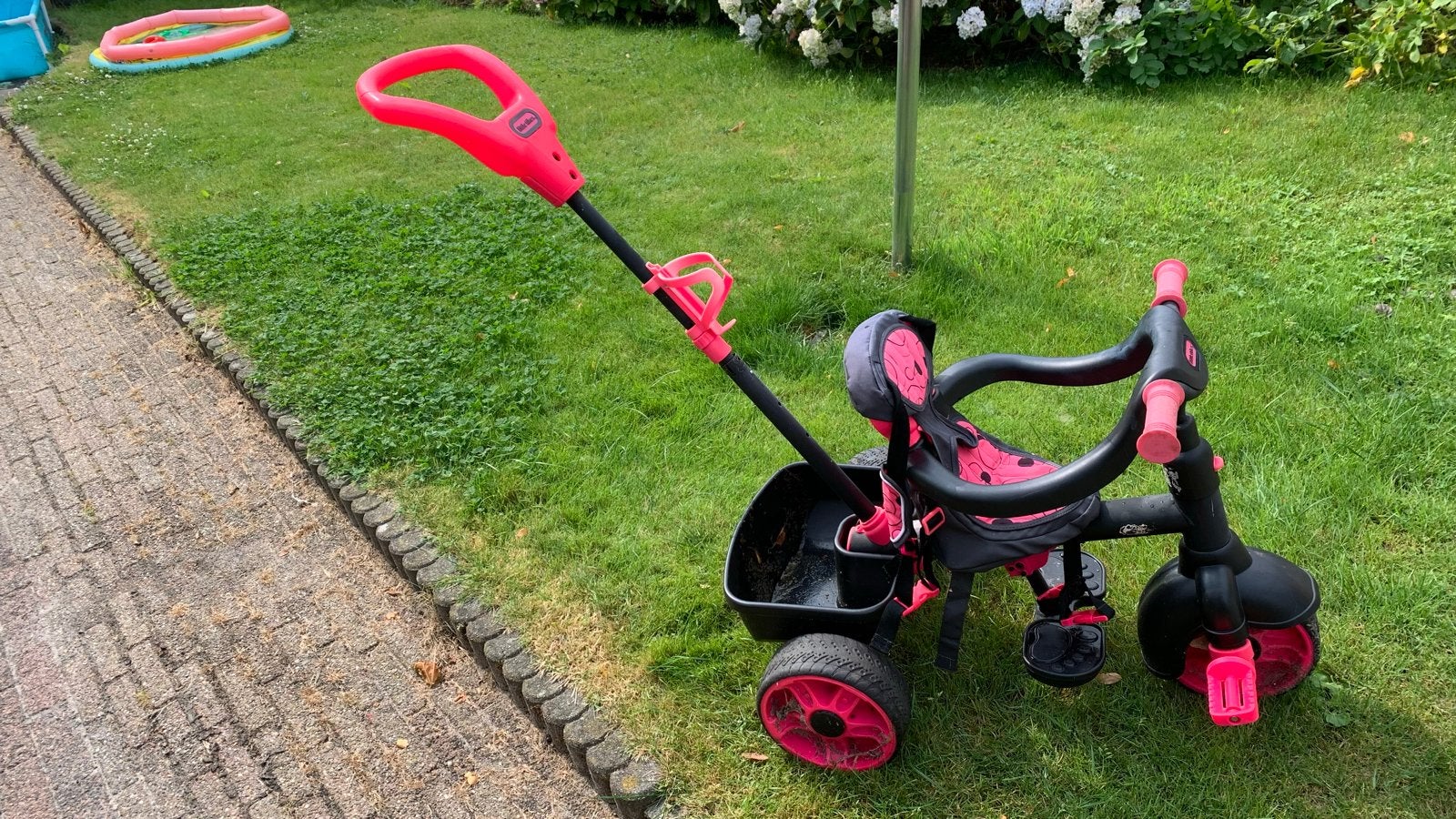 Little Tikes 4-in-1 Driewieler - Roze/Zwart, Ophalen, Gebruikt, Terugtraprem, Duwstang