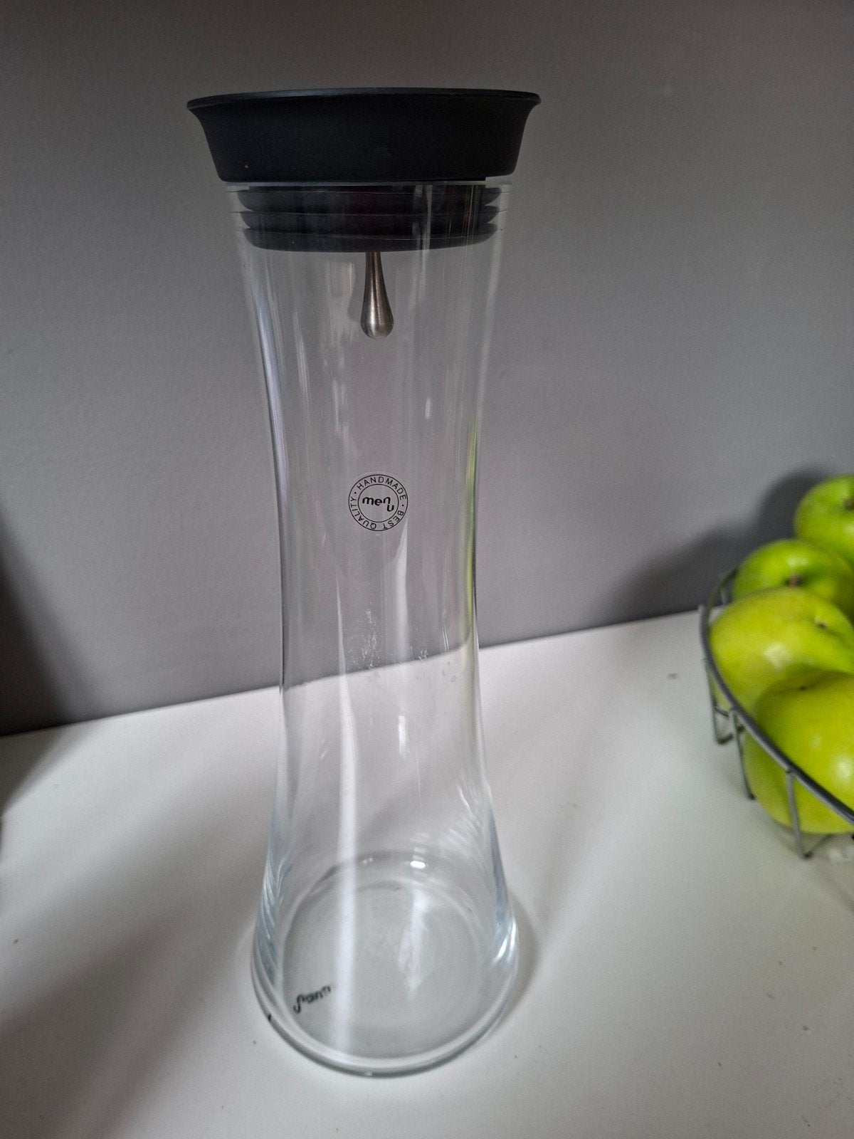 Nieuwe glazen waterkaraf kan Deens Design merk Menu  (Audo), Huis en Inrichting, Keuken | Servies, Ophalen, Kan, Overige merken