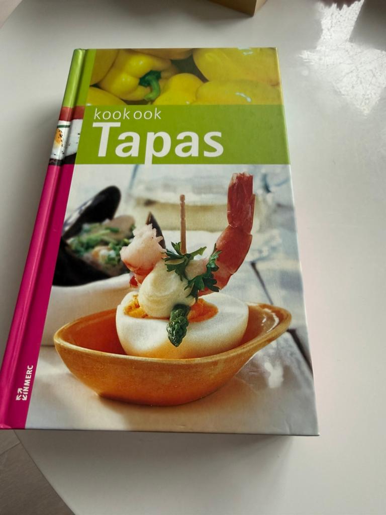 Kook ook Tapas, Ophalen of Verzenden, Zo goed als nieuw, Italië