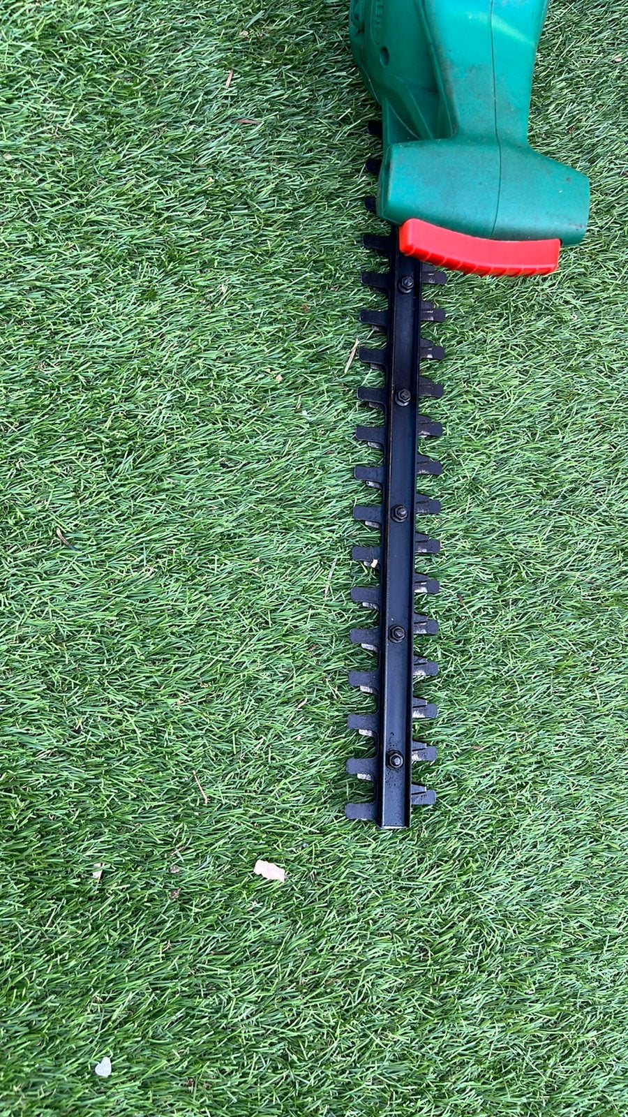 Mooie black en dekker heggen schaar 42 cm, Ophalen, Zo goed als nieuw, Elektrisch