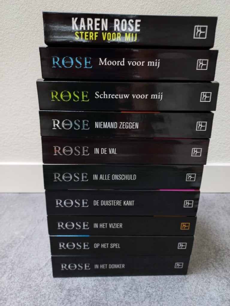 10 Misdaadromans van Karen Rose, Gelezen, Karen Rose, Ophalen of Verzenden, Amerika