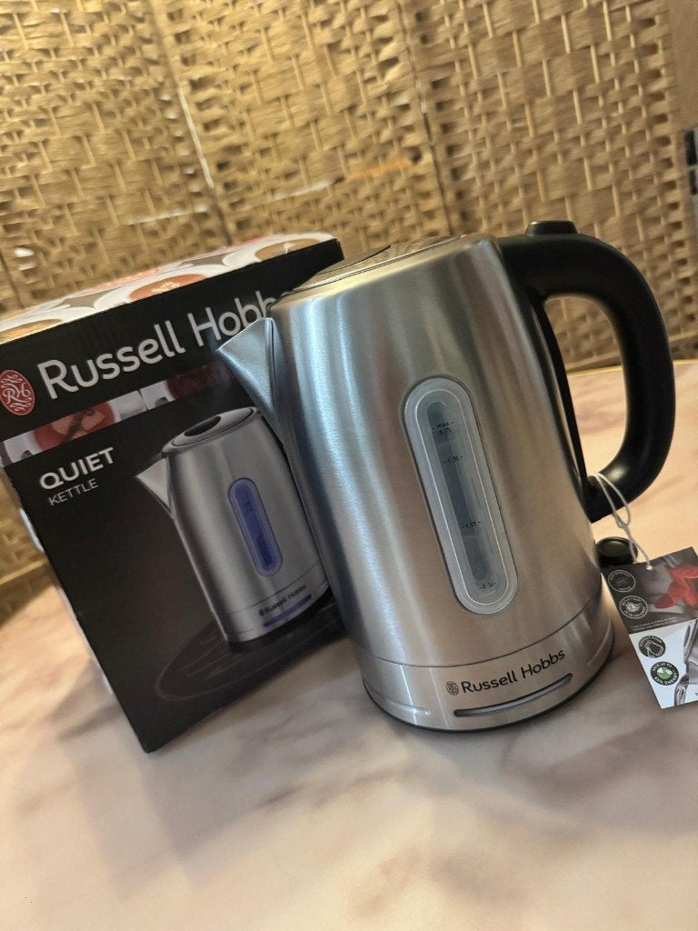 Russell Hobbs Quiet Kettle - Nieuw in doos, 1 tot 2 liter, Info@russellhobbs.com, Nieuw, Ophalen of Verzenden