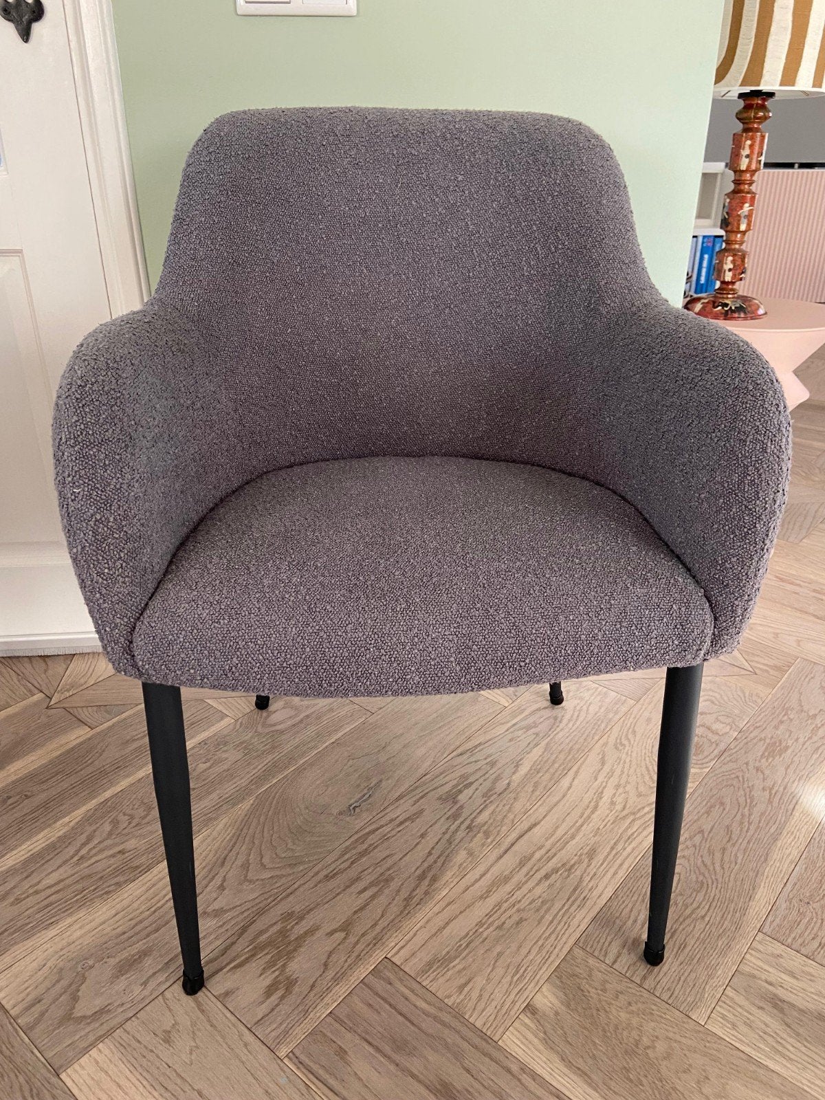 3x Grijs Ted Japandi Boucle Eetkamerstoelen, Ophalen, Japandi, Drie, Zo goed als nieuw