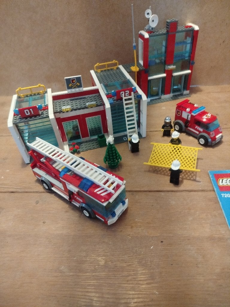 Lego 7208 brandweer, Kinderen en Baby's, Speelgoed | Duplo en Lego, Compleet, Lego, Ophalen of Verzenden, Complete set