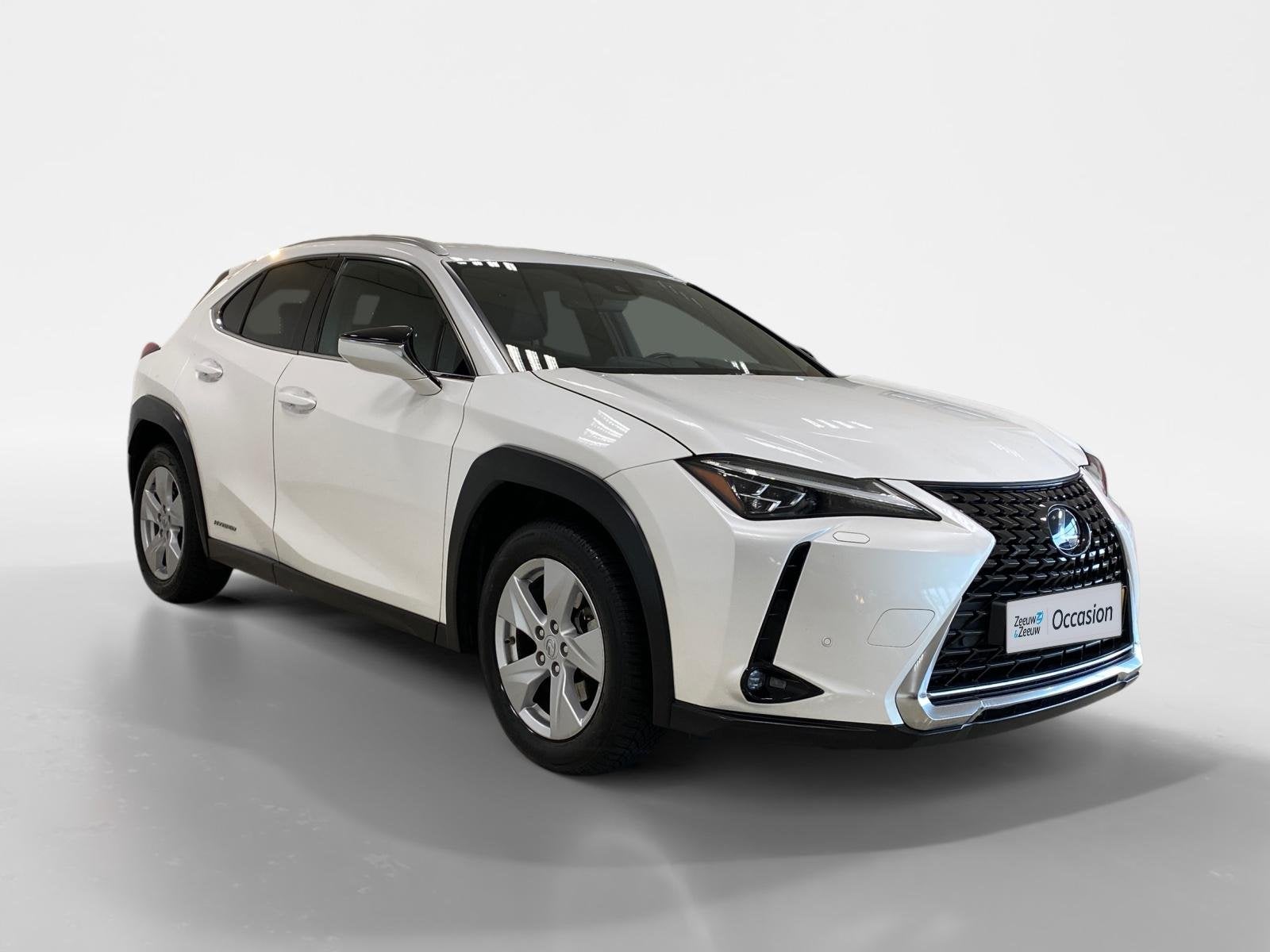 Lexus UX 250 HYBRID | FIRST EDITION | TREKHAAK | NL-AUTO |, 12 maanden, Stof, Gebruikt, Wit