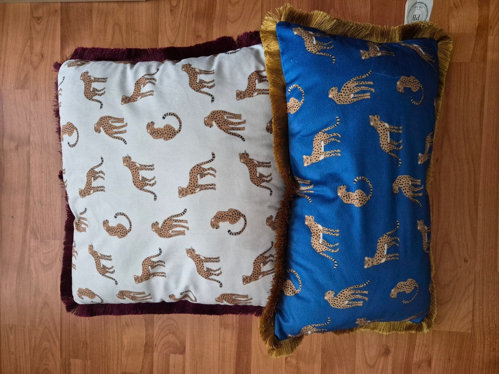 Set van 2 sierkussens met cheetah print, Meerkleurig, Met print, Ophalen of Verzenden, Zo goed als nieuw