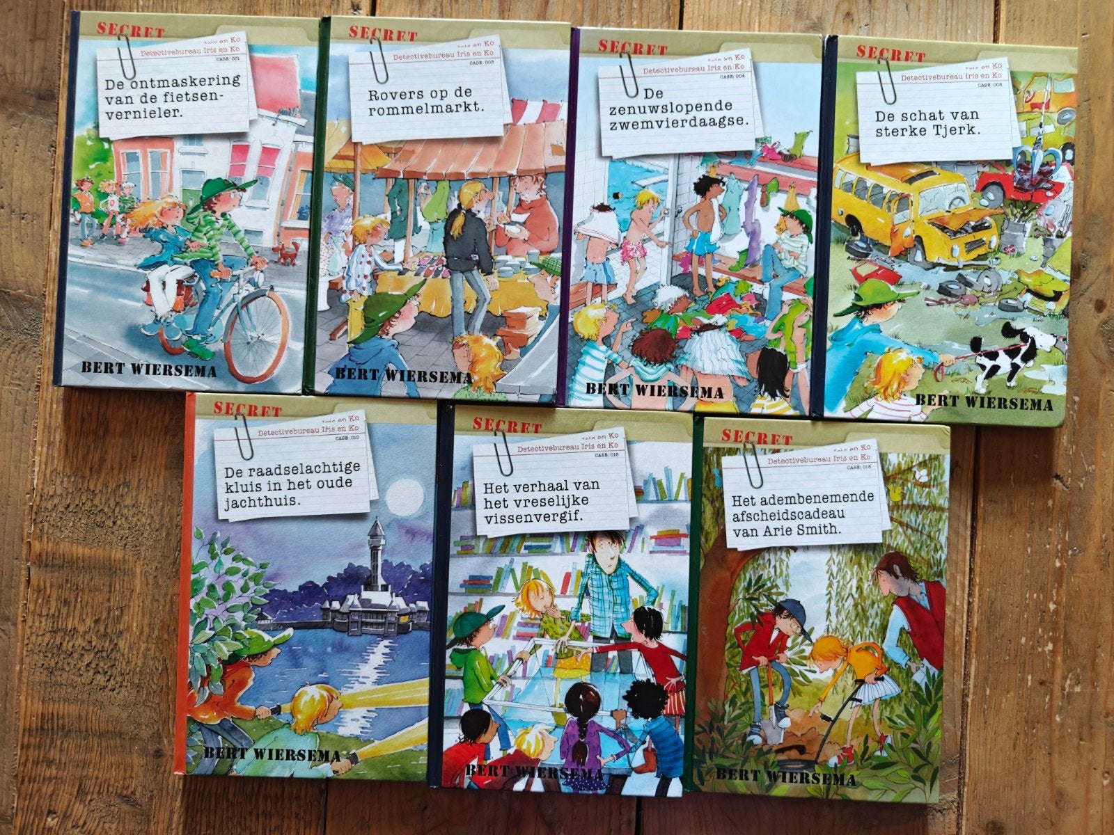 7 Delen van de serie: Iris en ko., Boeken, Ophalen of Verzenden, Zo goed als nieuw, Fictie algemeen