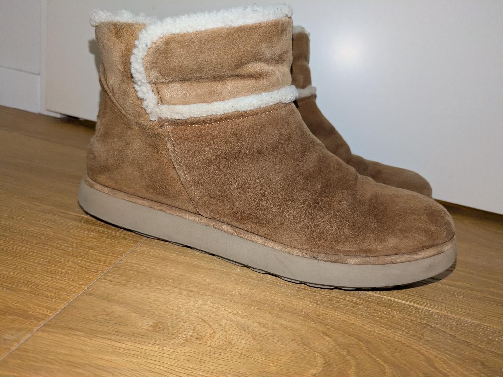 UGG laarzen maat 41, UGG, Bruin, Lage of Enkellaarzen, Ophalen of Verzenden