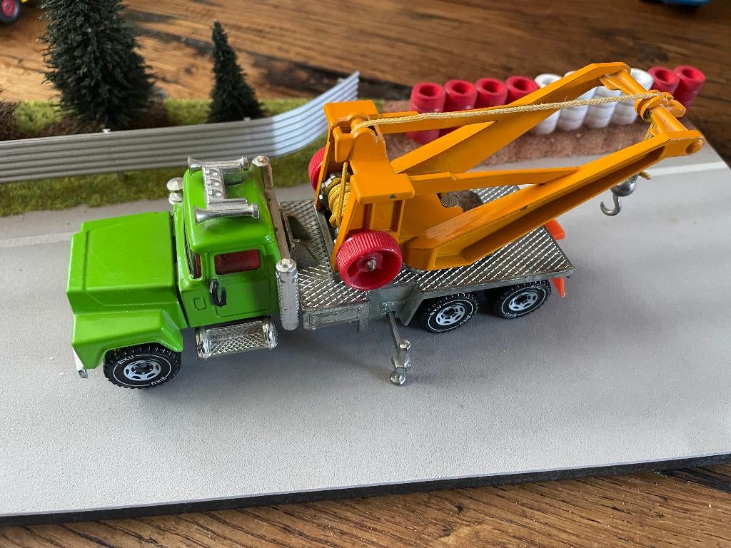Siku 2917 Mack towtruck, Hobby en Vrije tijd, Modelauto's | 1:50, Ophalen of Verzenden, Zo goed als nieuw, Bus of Vrachtwagen