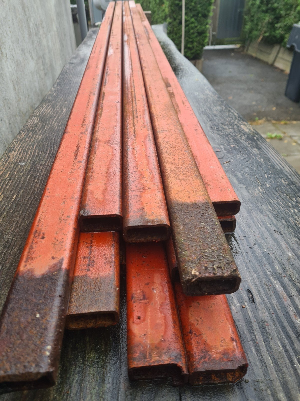 Stalen kokers 40 x 20. 3 mm dik. L 2.2 m, Ophalen