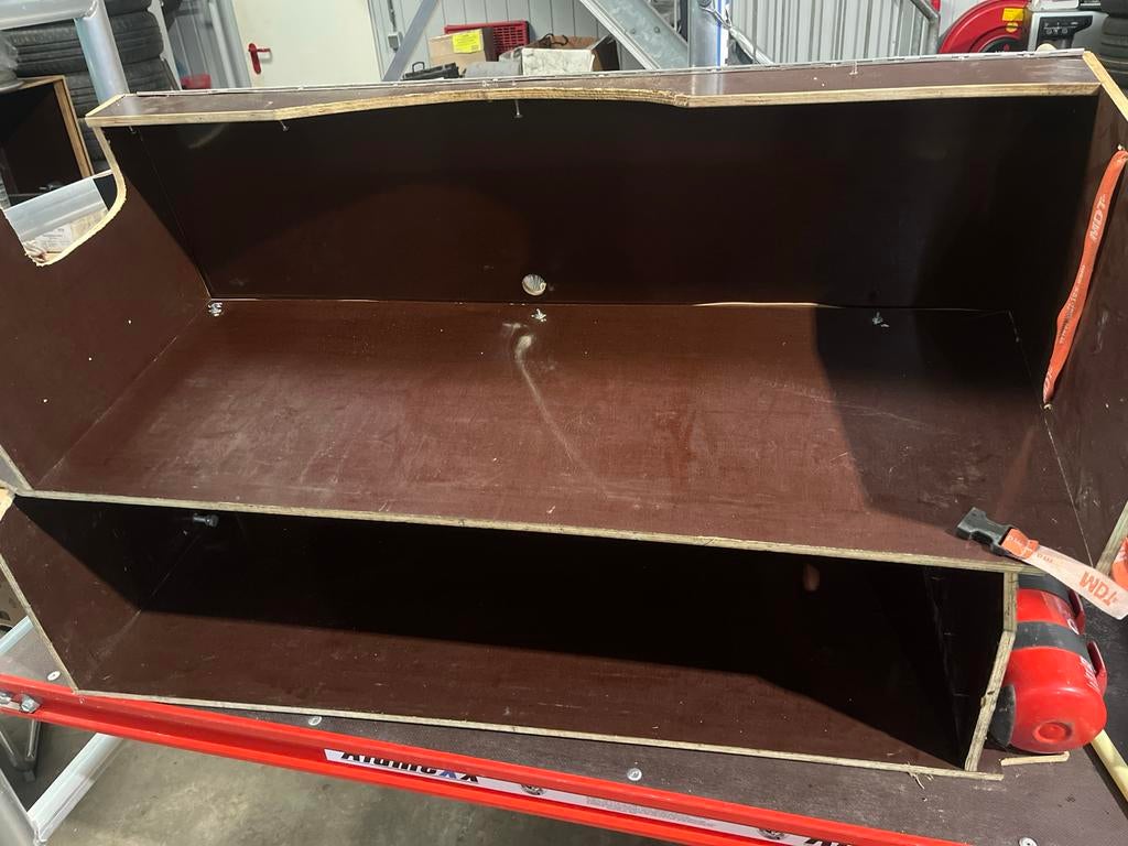 Bekleding wielkast T4 Transporter met platen, Ophalen, Gebruikt, Volkswagen, 6374ah
