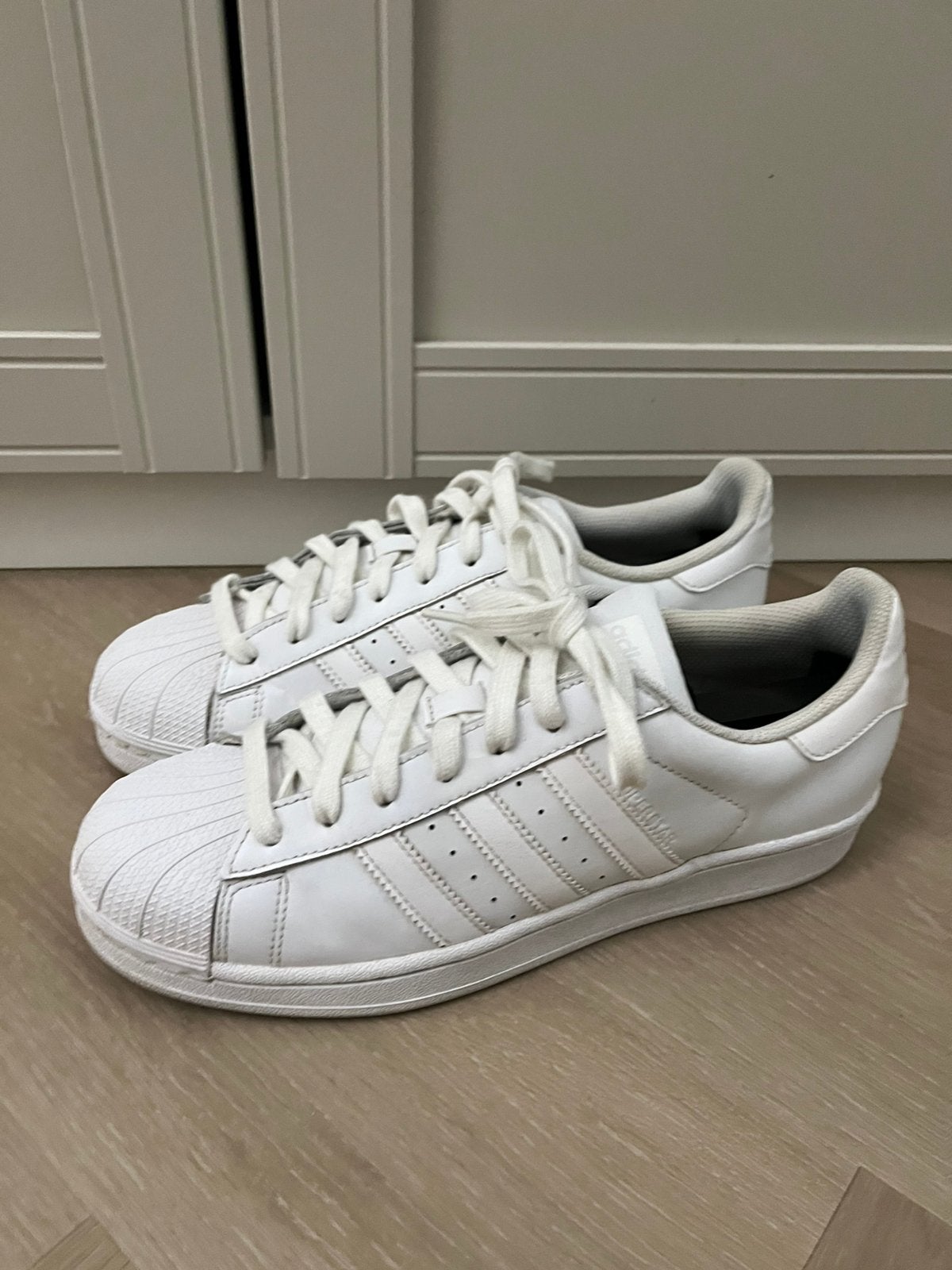 Adidas Superstar Sneakers wit maat 42, Kleding | Heren, Verzenden, Zo goed als nieuw, Wit