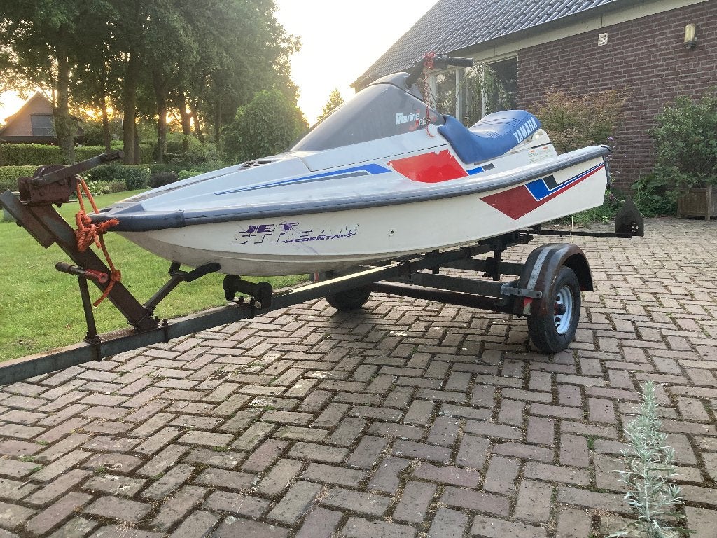 Yamaha Marine Jet waverunner  met  trailer (opknapper), Ophalen, Gebruikt, Benzine, 70 tot 120 pk