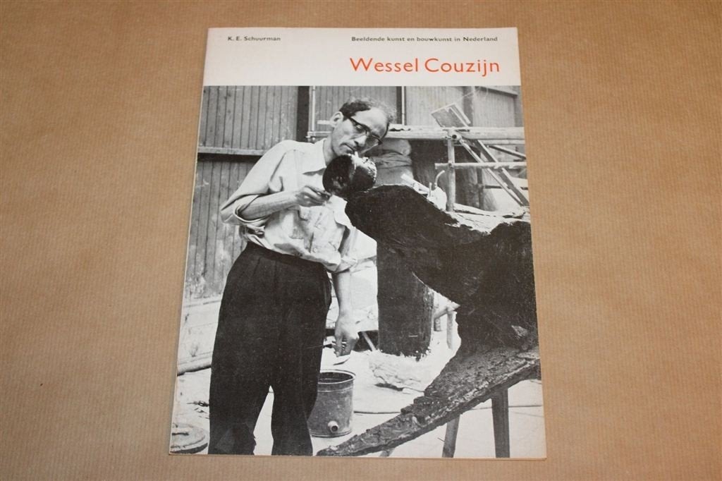 Wessel Couzijn — Nederlandse Beeldhouwkunst, Monografie 1967, Ophalen of Verzenden, Gelezen