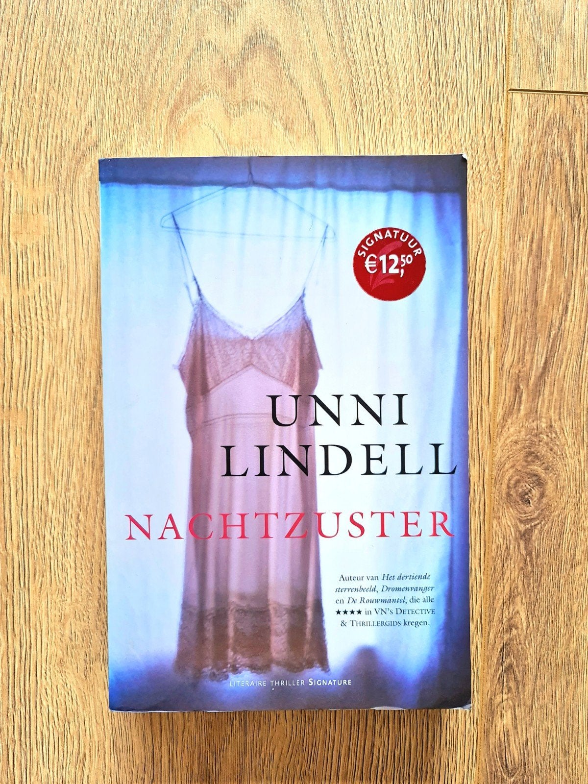 Unni Lindell - Nachtzuster, Boeken, Thrillers, Zo goed als nieuw, Scandinavië, Ophalen of Verzenden