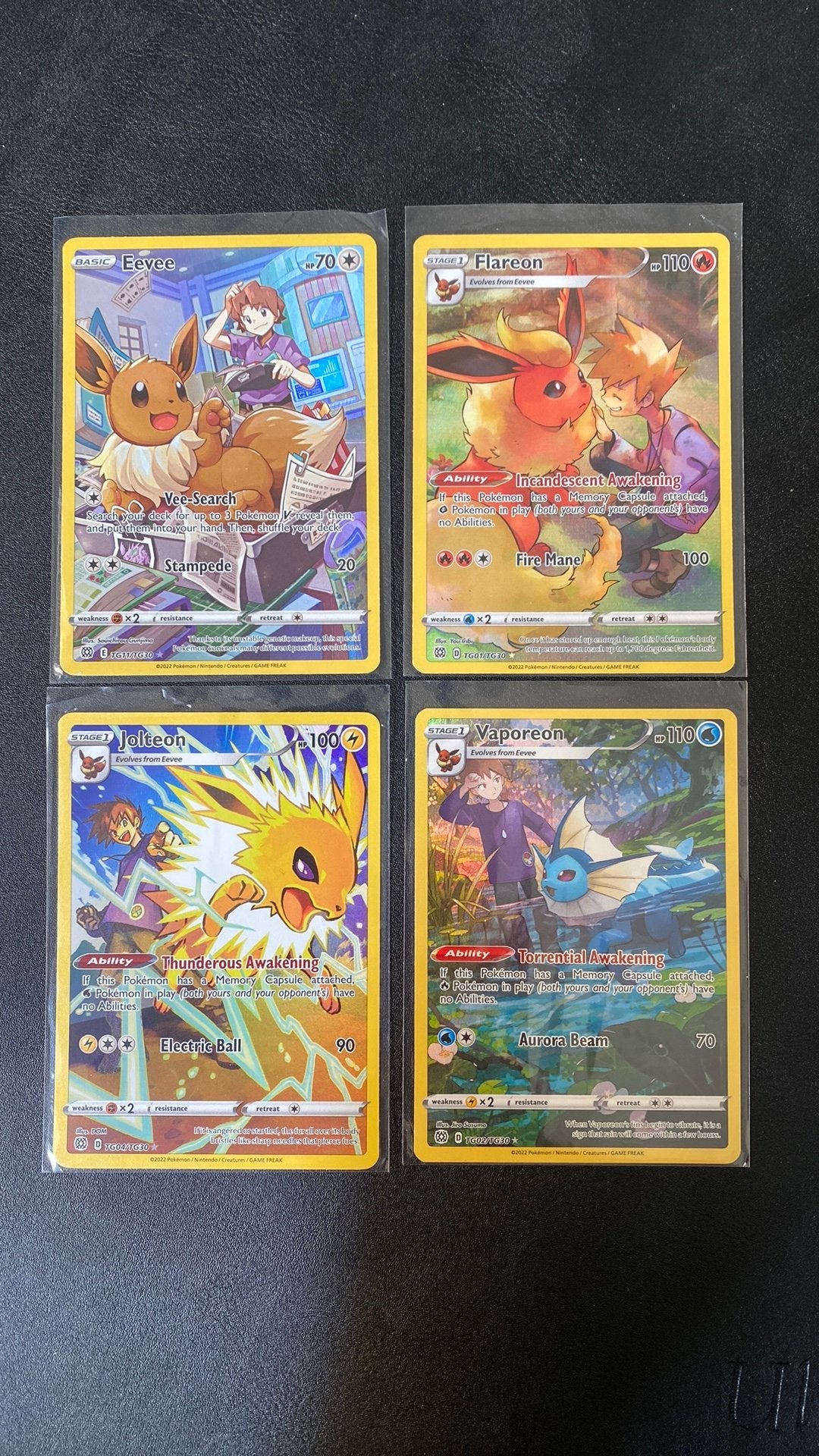 Pokemon eevee tg11 jolteon tg04 flareon tg01 vaporeon tg02, Ophalen of Verzenden, Zo goed als nieuw