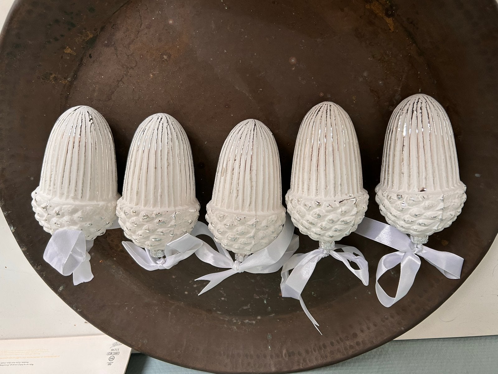 5 Riviera Maison Eikels kerstballen Wit/Zilver, Ophalen, Wit, Glas, Landelijk