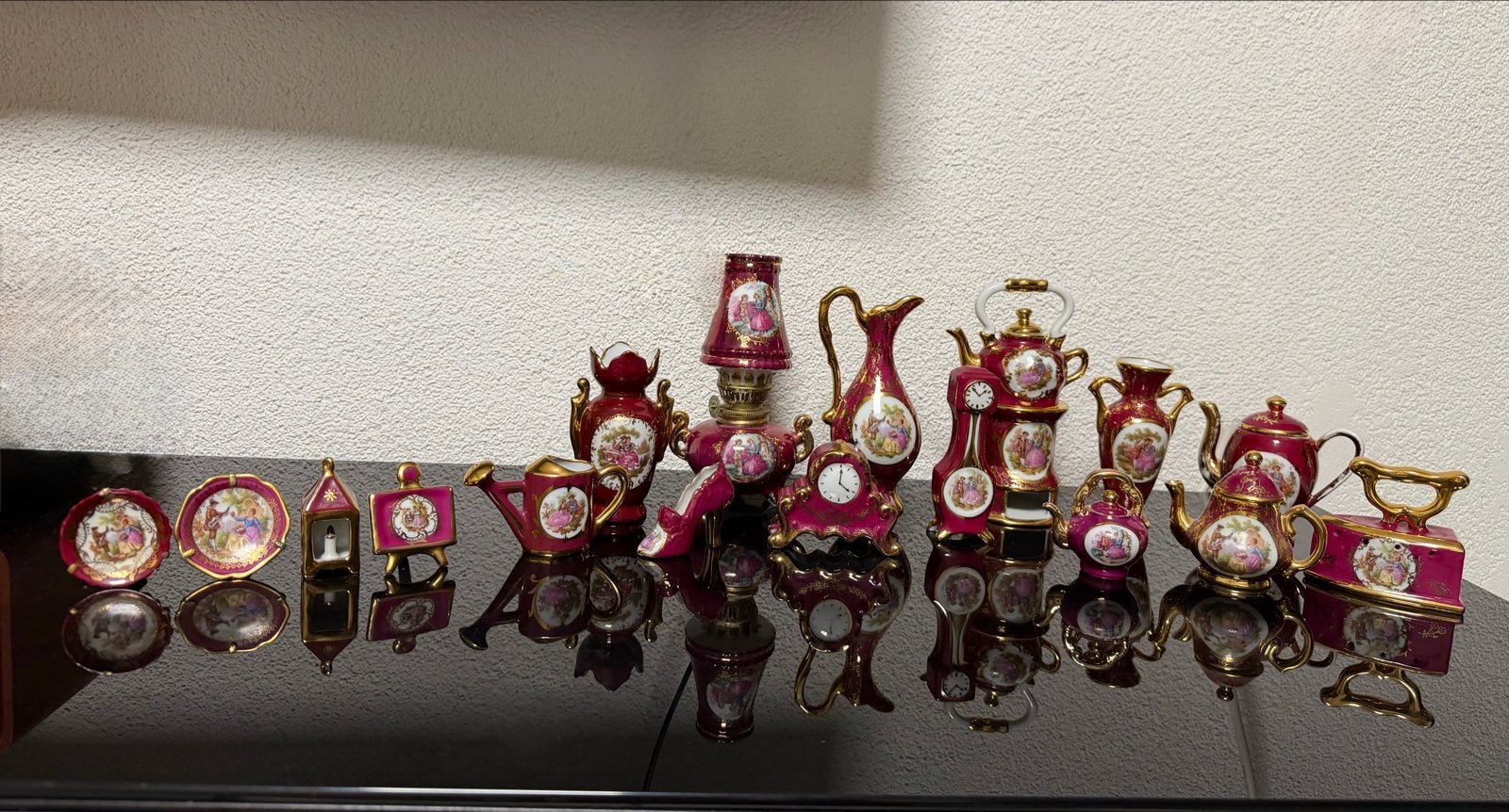 Miniatuur porseleinen decoratieset - 18 stuks, Ophalen