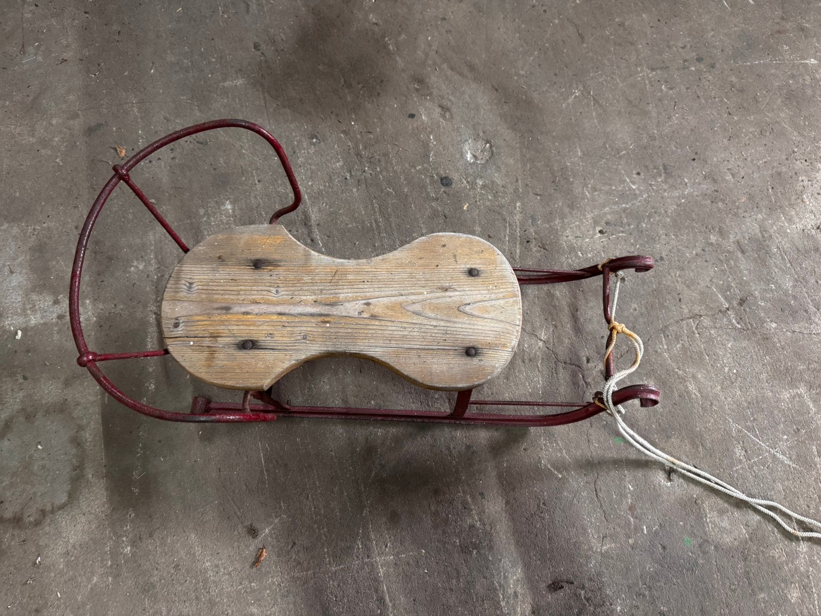 Brocante Slee, Ophalen