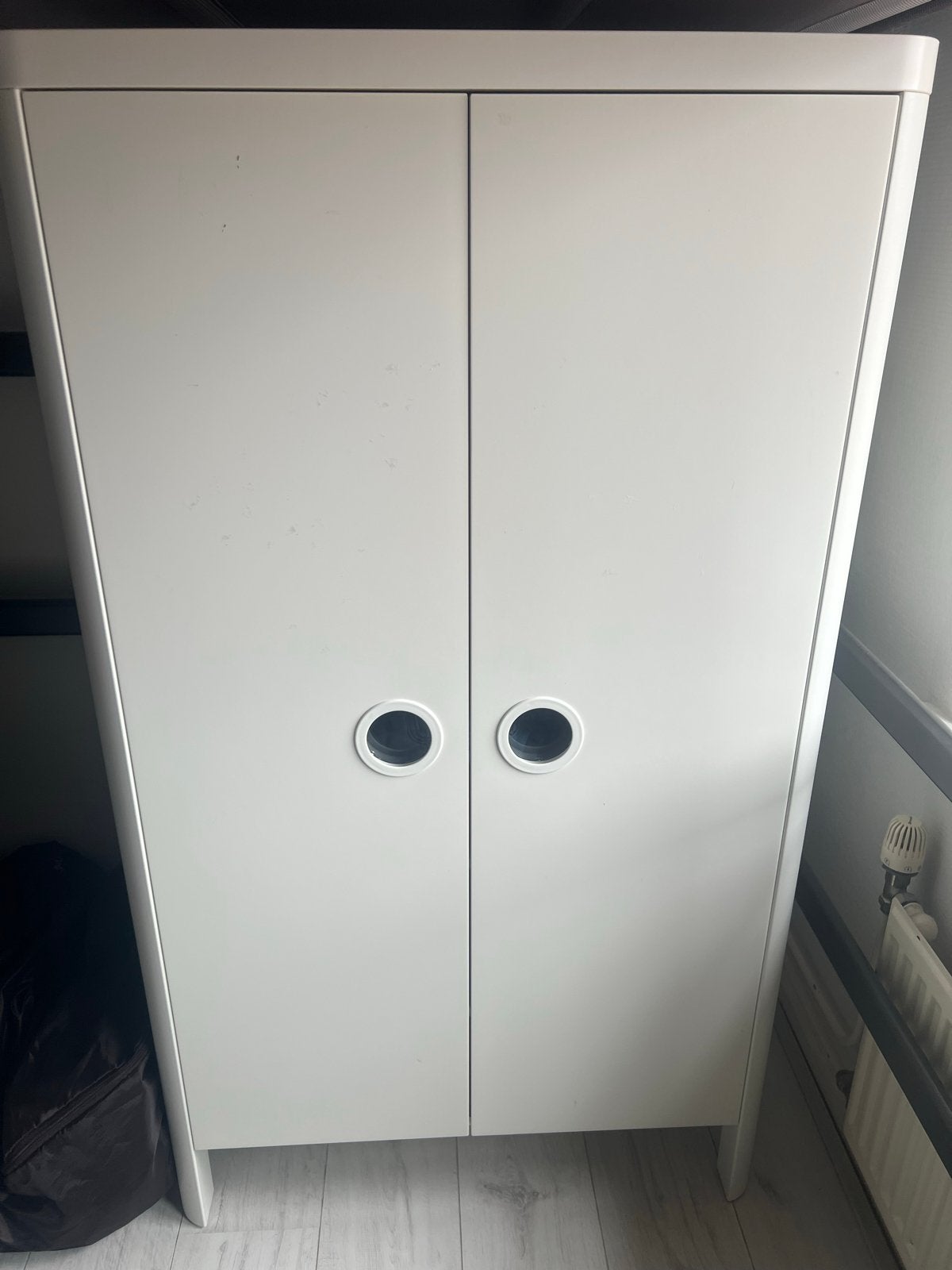 IKEA BUSUNGE kledingkast - Wit, Ophalen, Gebruikt, Kast, 105 cm of meer