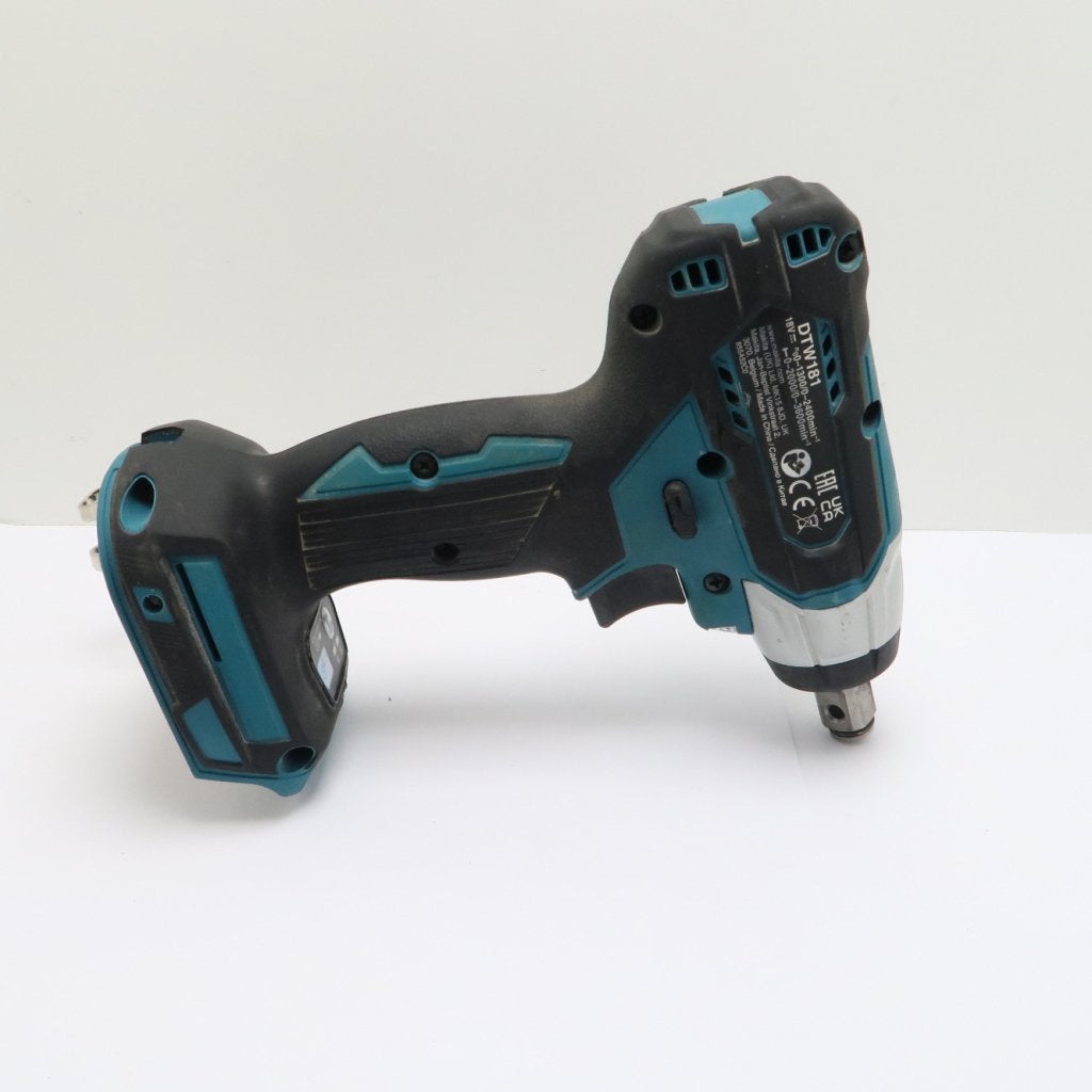 Makita DTW181 18V Slagmoersleutel Body | In Nette Staat, Makita, Zo goed als nieuw, Support@makita.com, Makita Corporation, 3-11-8, Sumiyoshi-cho, 
Anjo, Aichi 446-8502
Japan
