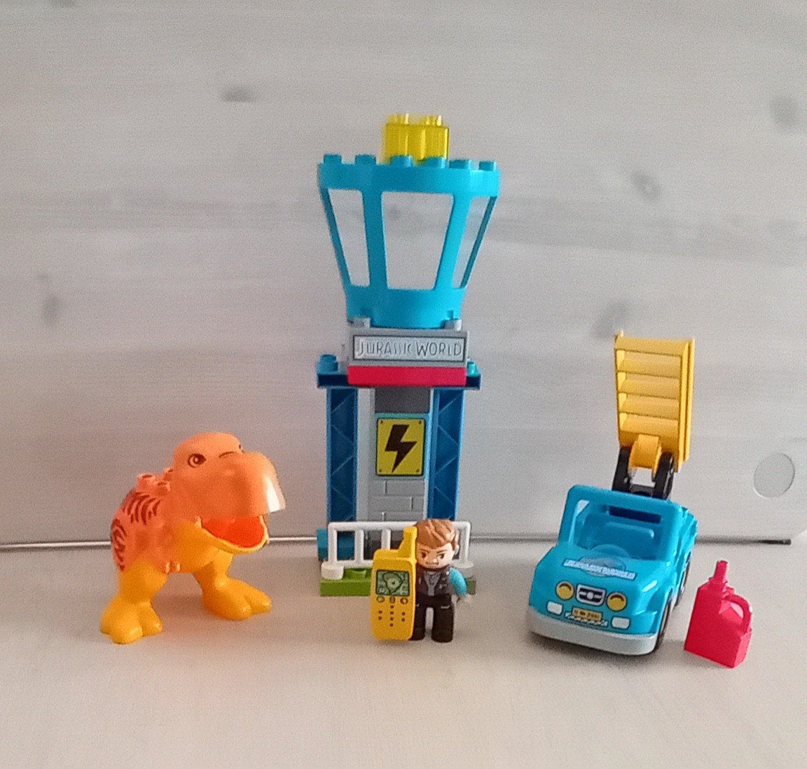 Duplo 10880 T-Rex toren  Jurassic World, Gebruikt, Jurassic World, Ophalen of Verzenden, Duplo
