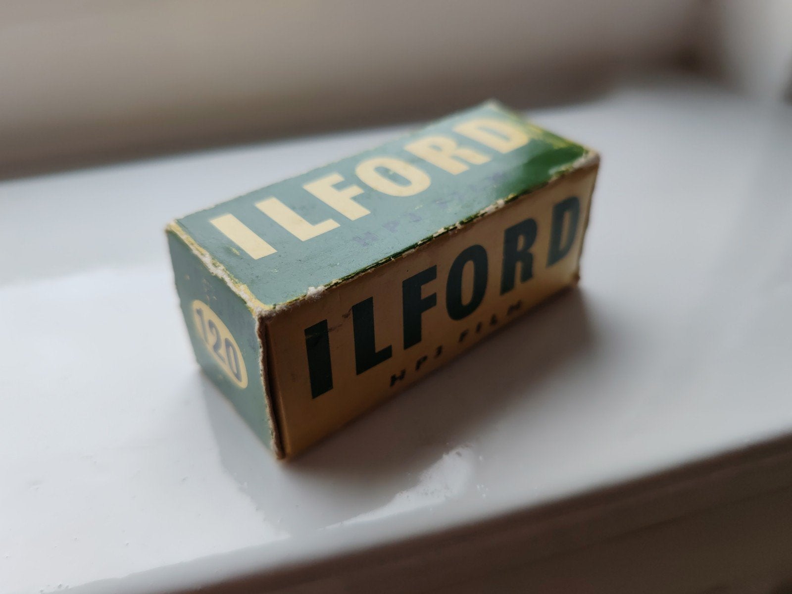 Ilford HP3 Rolfilm 120 (NOS) - Middenformaat Camera, Ophalen of Verzenden, Nieuw, Compact, Overige Merken