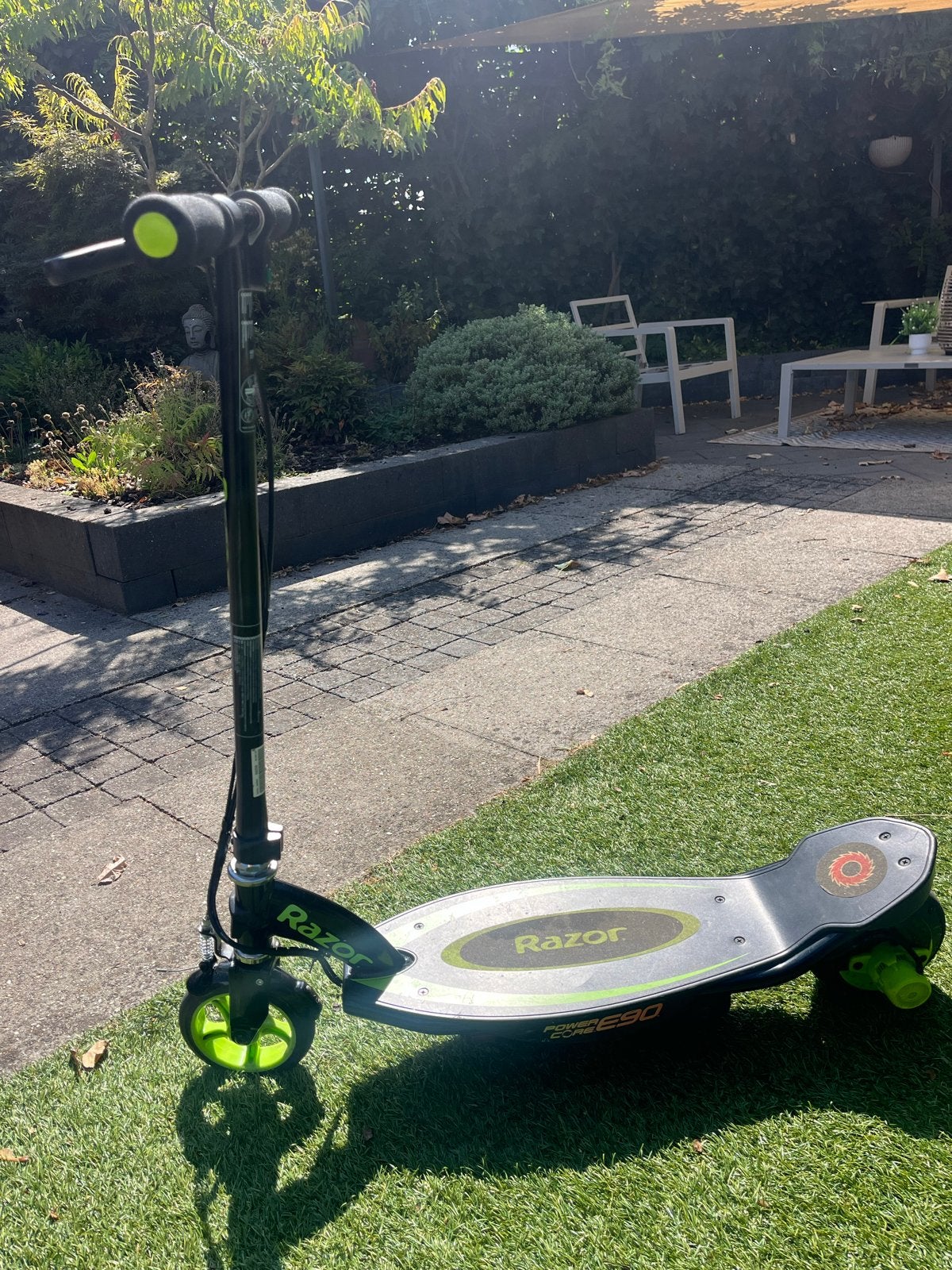 Razor Power Core E90 Elektrische Step Groen, Fietsen en Brommers, Steps, Ophalen, Gebruikt, Elektrische step (E-scooter)