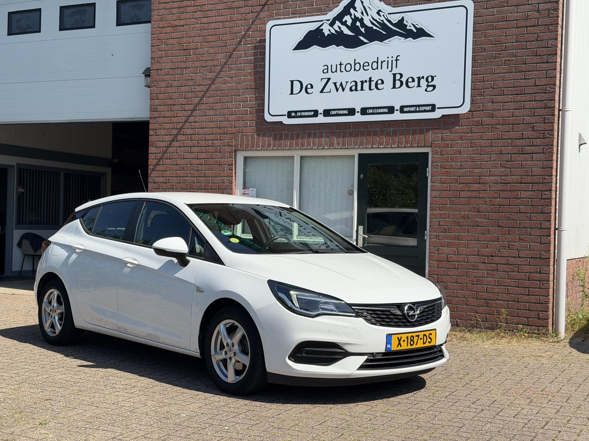 Opel Astra 1.5 CDTI Edition, Voorwielaandrijving, Stof, Gebruikt, Wit