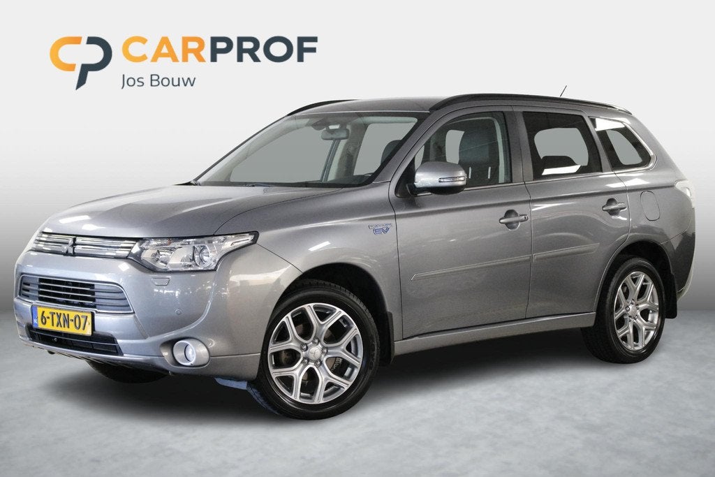 Mitsubishi Outlander 2.0 PHEV Executive Edition Climate | Ca, Auto's, Mitsubishi, 1998 cc, Euro 6, 4 cilinders, Leder en Stof