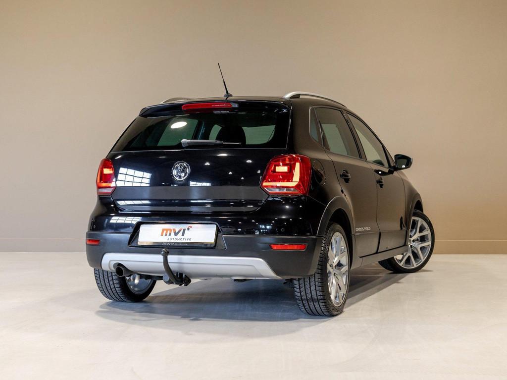 Volkswagen Polo 1.2 TSI Cross / 90pk / Trekhaak / Stoelverwa, Auto's, Stof, 4 cilinders, Met garantie (alle), Zwart